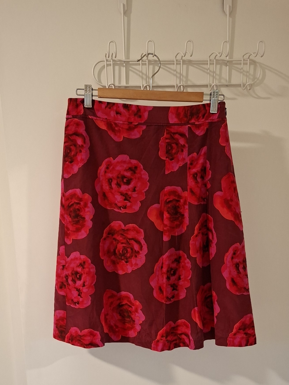 Jackpot Silk & Cotton Rose/Floral Printed Pleat Detail Mini Skirt (EU 36/US 4)